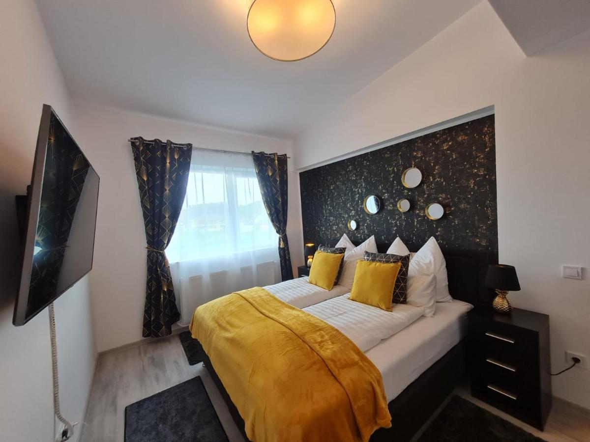 Holiday House Rasnov Екстер'єр фото